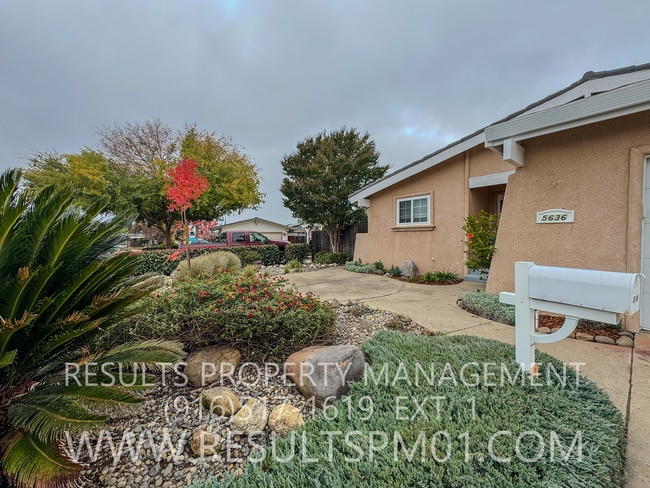 Building Photo - Charming 3-bedroom 2-bathroom home