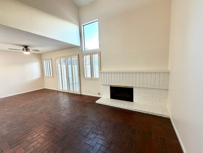 Building Photo - Claremont PUD For Lease