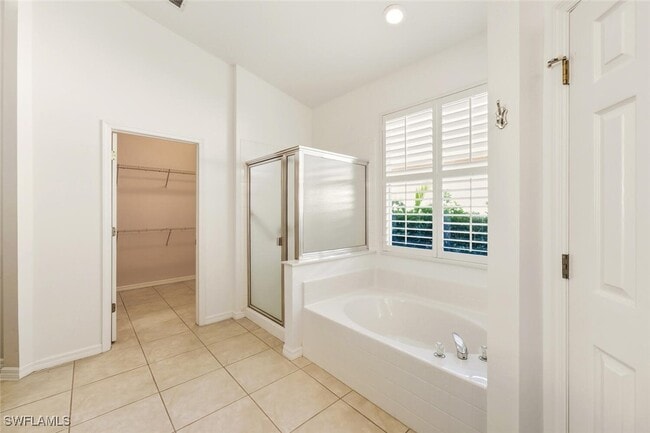 Building Photo - 366 Burnt Pine Dr