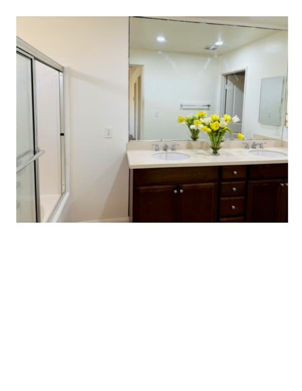 Building Photo - 440 Amargosa Way