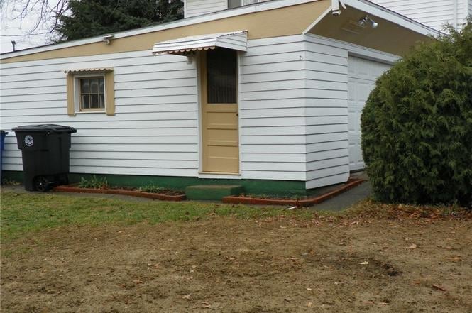 Building Photo - 4360 W 150th St