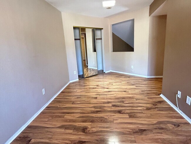 Building Photo - 4219 W Calavar Rd