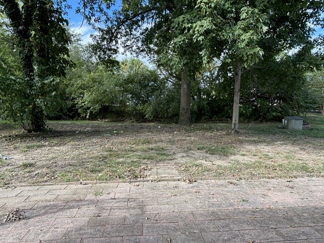 Building Photo - 8326 Christiana Ln