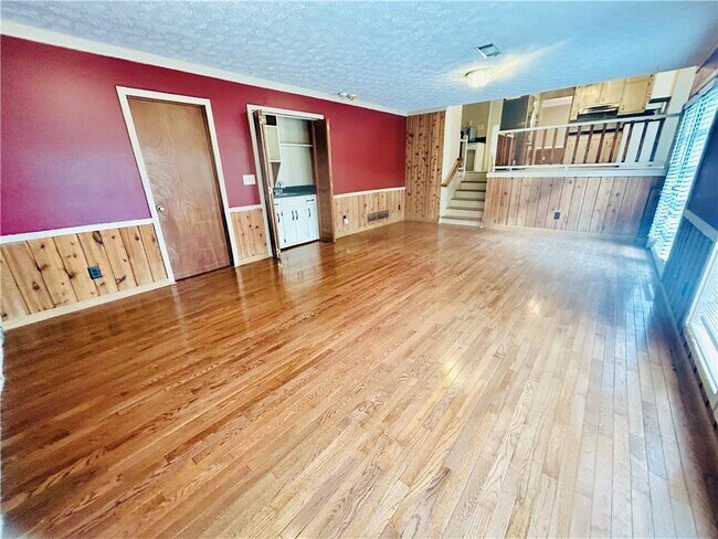 Building Photo - 2100 Old Forge Way