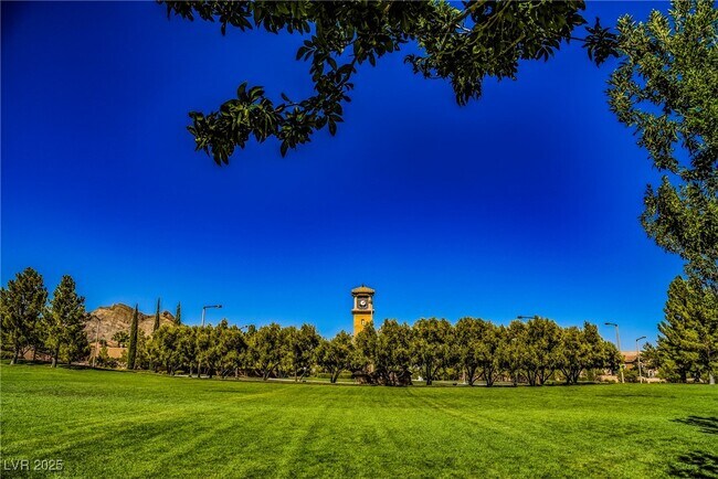 Building Photo - 764 La Tosca St