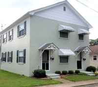 Building Photo - Two Bedroom and One Bath Home Within Walki...