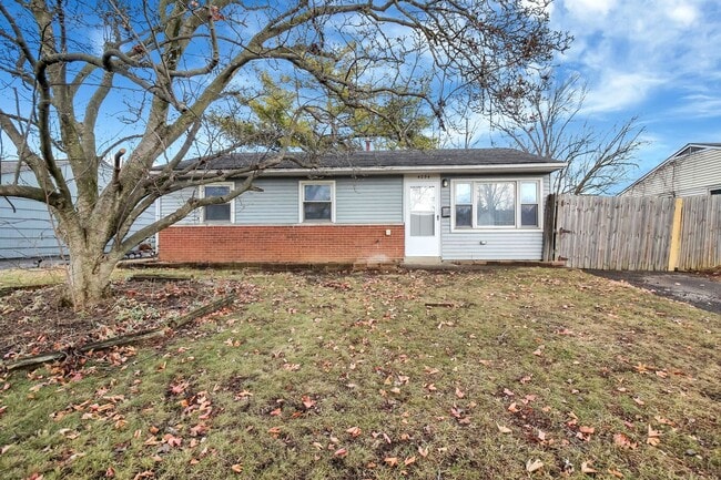 Building Photo - 3 Bedroom Home