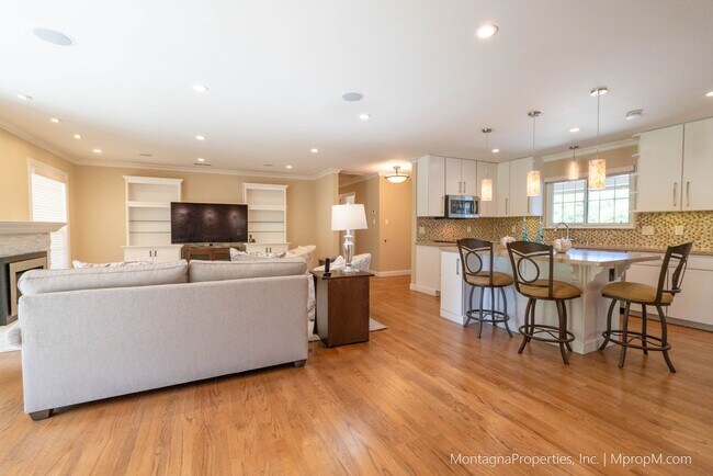 Building Photo - Remodeled single story Willow Glen home wi...