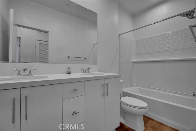 Building Photo - 1706 W Bushell St