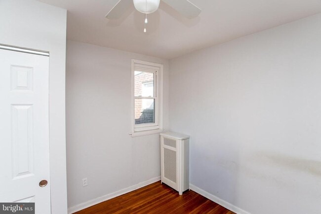 Building Photo - 6228 Erdrick St