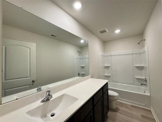 Building Photo - 7922 Vacek Meadows Loop