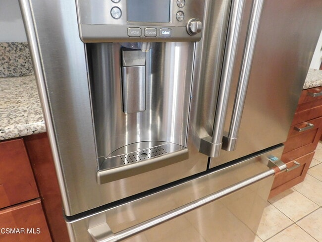 Building Photo - 728 Navito Way