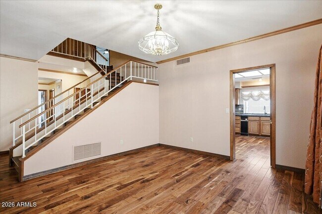 Building Photo - 2157 E Alameda Dr