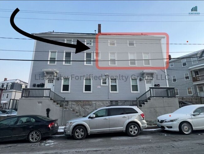 Building Photo - 42 Kilburn St