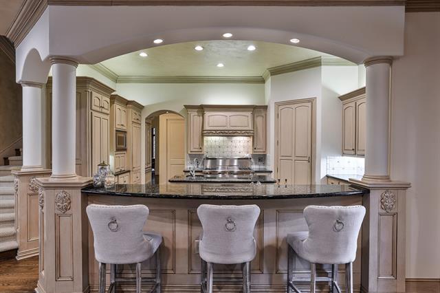 Building Photo - 6805 Laurel Valley Dr