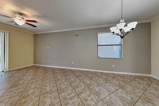 Building Photo - 11020 Whittney Chase Dr