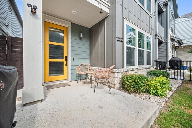 Building Photo - 13503 Ringold Cv