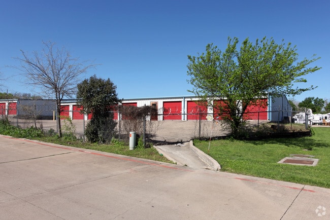 Building Photo - 602 Cantrell St