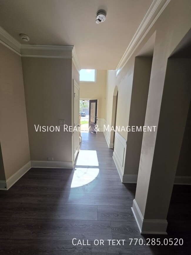 Building Photo - 4160 San Marco Way