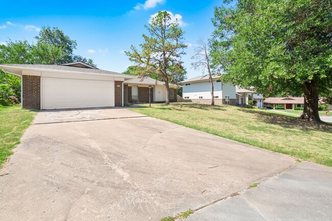 Building Photo - Remodeled 4 Bedroom in the Heart of Tulsa