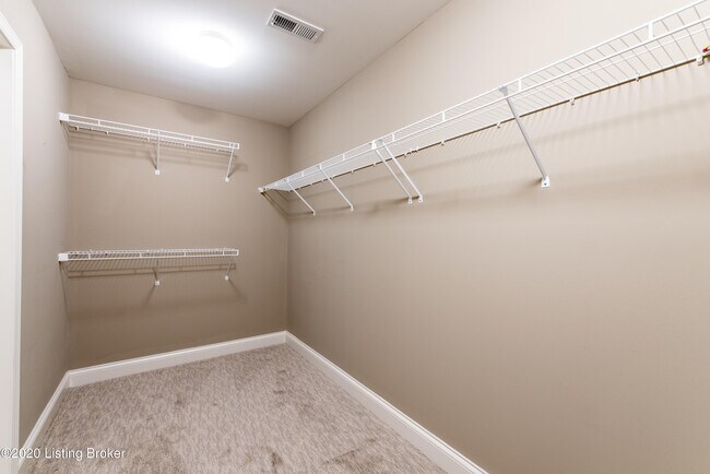 Building Photo - 18004 Duckleigh Ln
