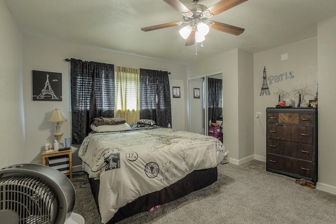 Building Photo - 3531 Gillham Rd