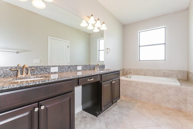 Building Photo - 10129 Count Fleet Dr