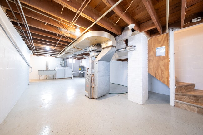 Building Photo - 8700 Nicollet Ave