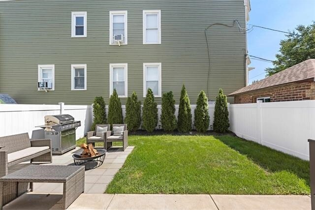 Building Photo - 2602 Palisade Ave