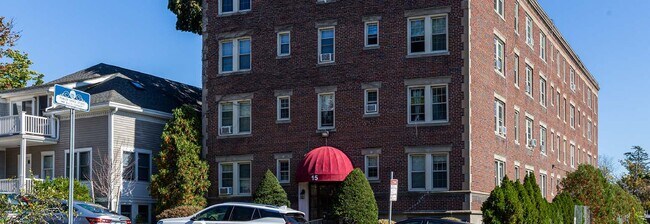 Building Photo - 15 Governors Ave