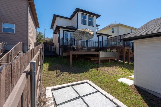 Building Photo - 6208 Perlita Dr