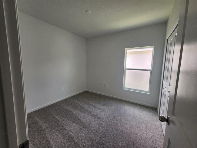 Building Photo - 4753 Golden Knight Blvd