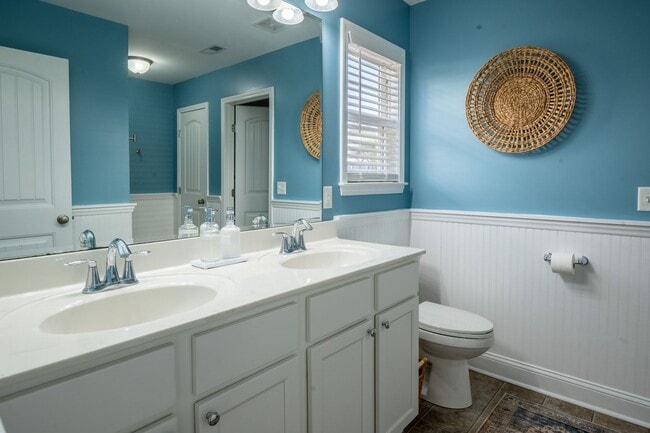 Building Photo - PLAN AND SECURE YOUR WINTER GETAWAY NOW, W...