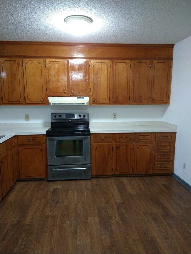 Building Photo - 8813 US-64