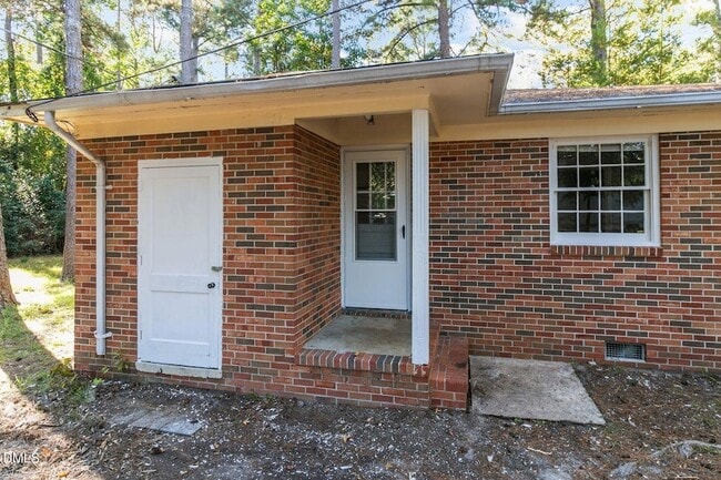 Building Photo - 7505 Crown Ave