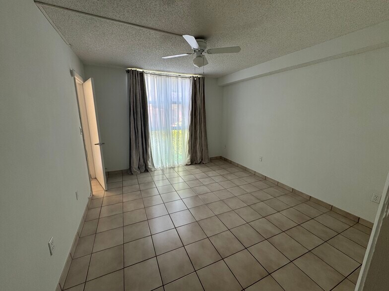 Building Photo - 11780 SW 18th St