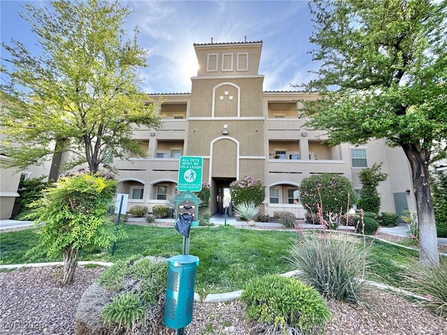 Primary Photo - 8777 W Maule Ave