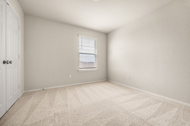 Building Photo - 4 Weeks Free!!! Like-New 4-Bedroom Home in Elley Lane with Game Room & Office