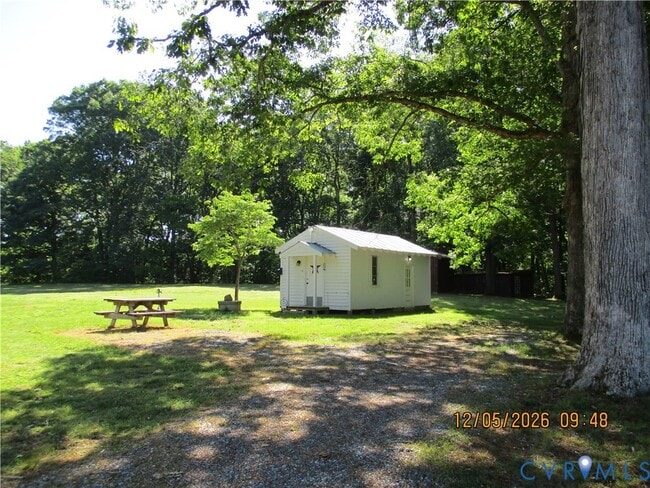 Building Photo - 16351 Old Ridge Rd