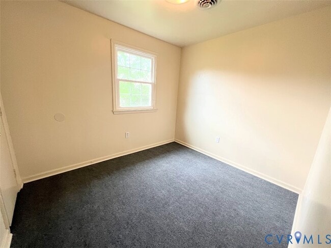 Building Photo - 2408 Lee St