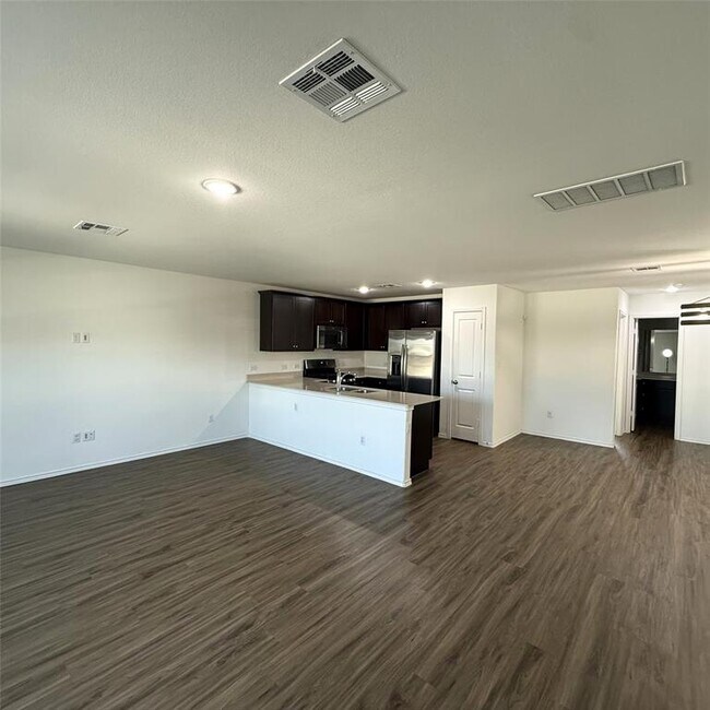 Building Photo - 13711 Mussel Rn