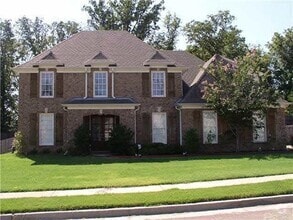 Building Photo - 1633 Stable Run Dr