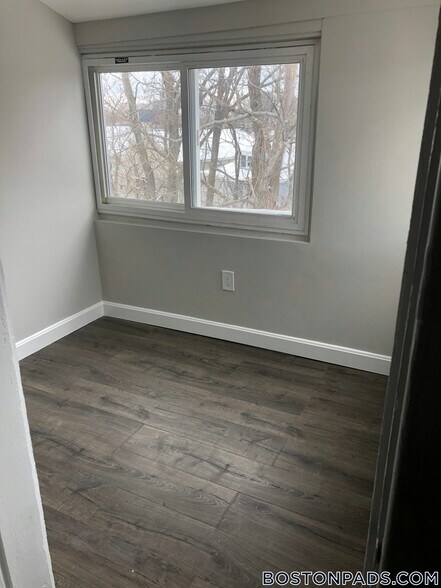 Building Photo - 240 Parker Hill Ave