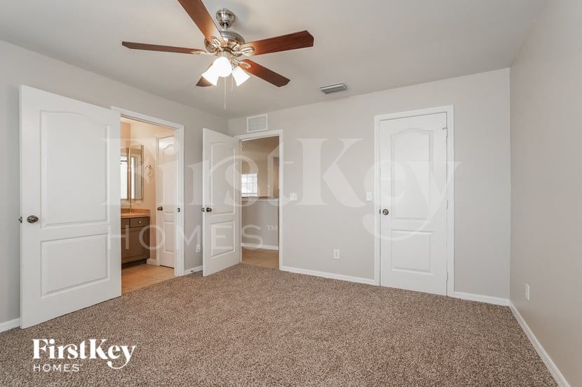 Building Photo - 2908 51st St SW