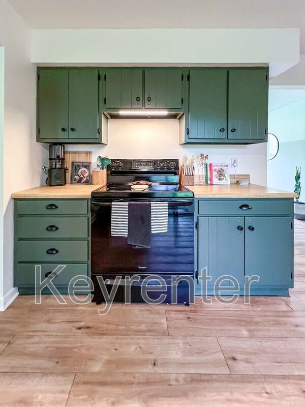 Building Photo - 9208 Moreno Ln