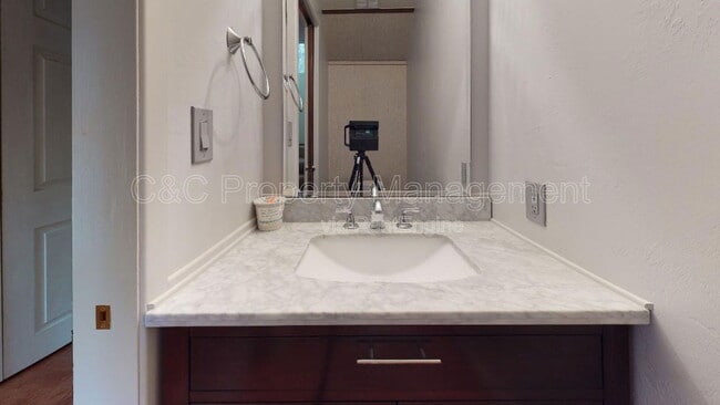 Building Photo - 15460 Weather Rock Way