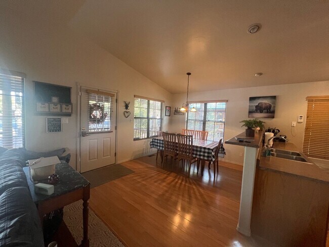 Building Photo - 2689 Palomino Trail