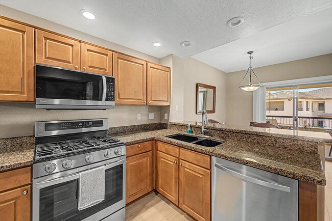 Building Photo - 16800 E El Lago Blvd