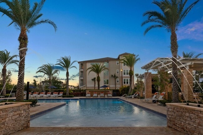 Building Photo - Horizon Wiregrass Ranch
