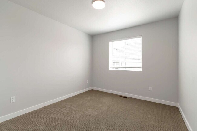 Building Photo - Brand New 3BD 3BA Holbrook Home w/ Finished Basement -Corner Lot